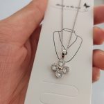 گردنبند نگین دار طرح گل