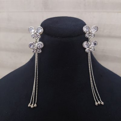 گوشواره بلند پرنگین طرح گل