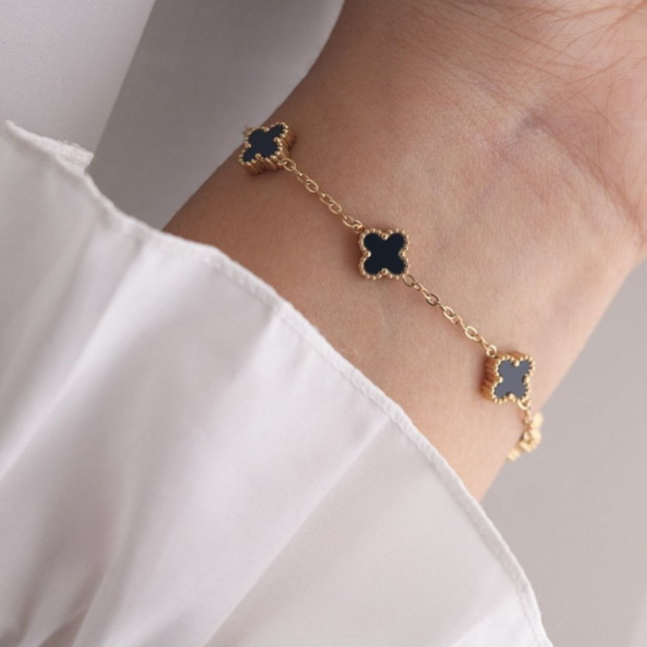 bracelet دستبند ونکلیف طلایی گل ریز